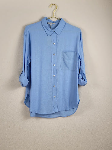 Light Blue Linnen Long Sleeve Button Up