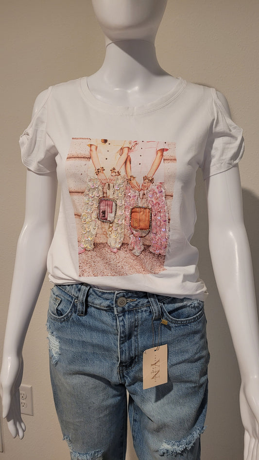 Camisa de verano con hombros descubiertos