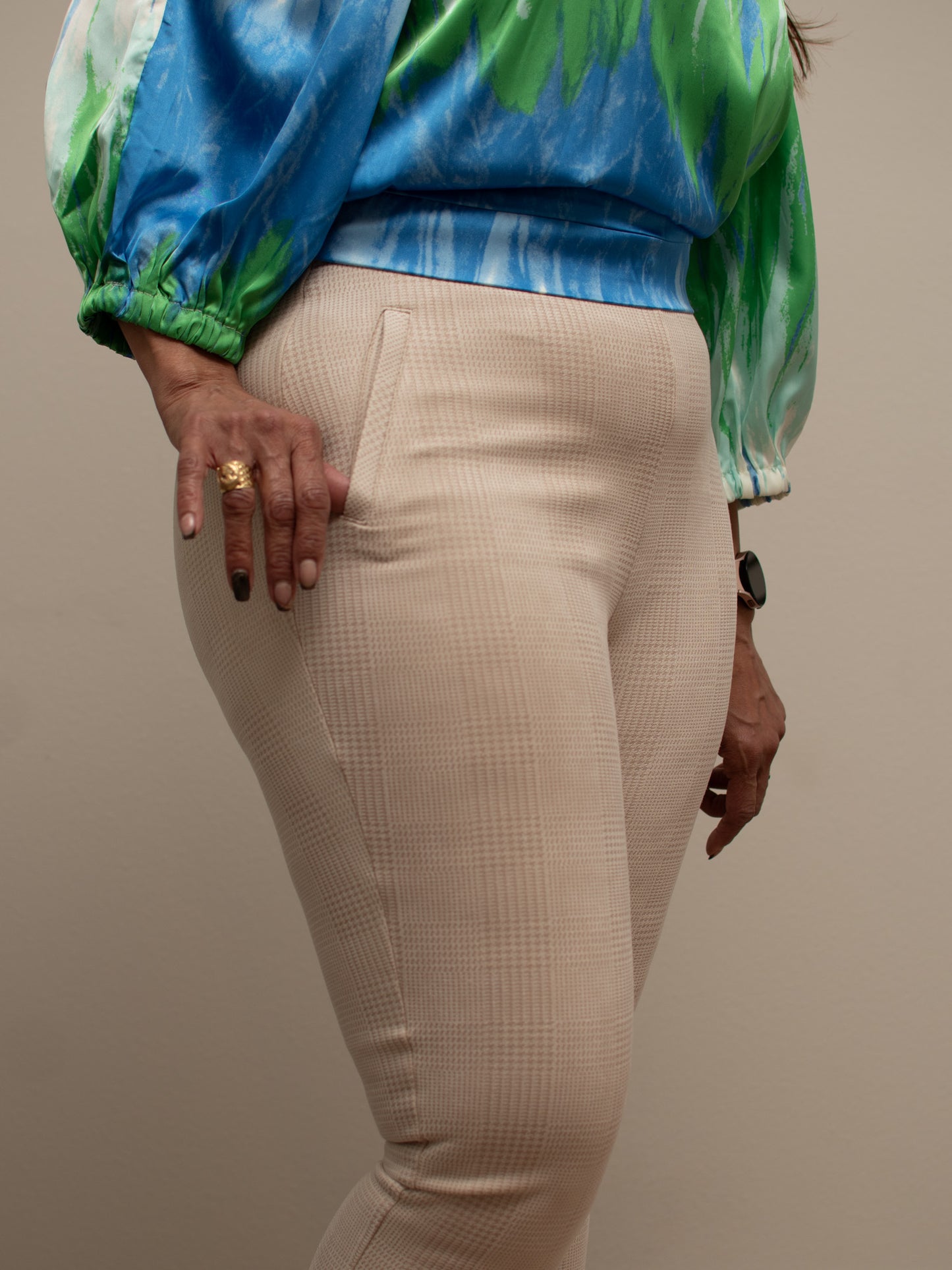 Pantalones beige