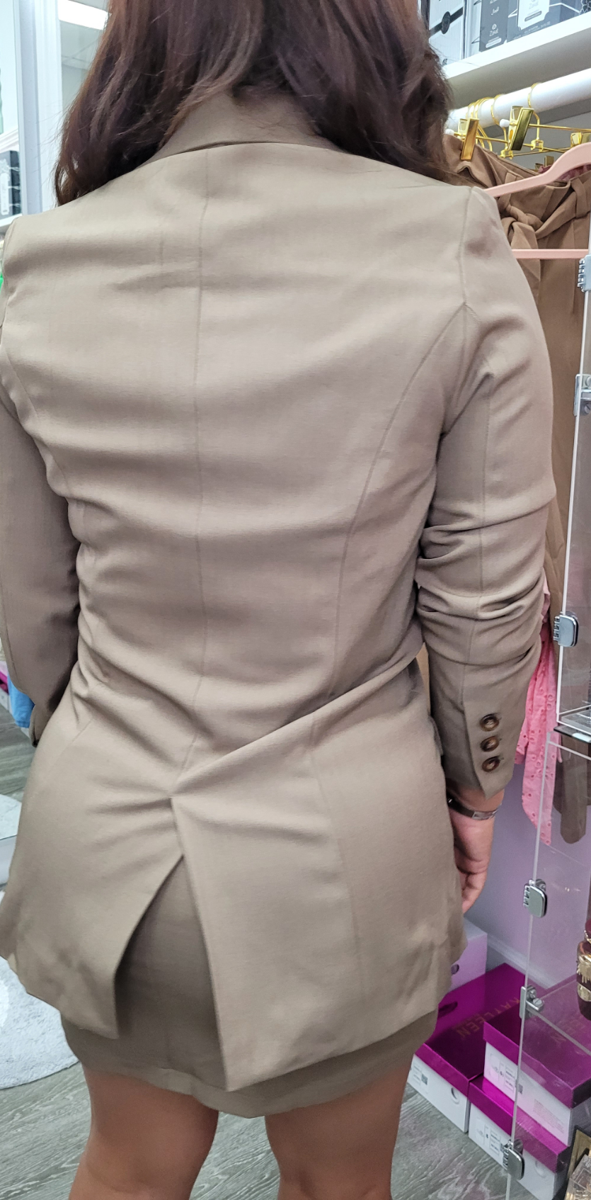 CONJUNTO BLAZER CASUAL Y MINI FALDA