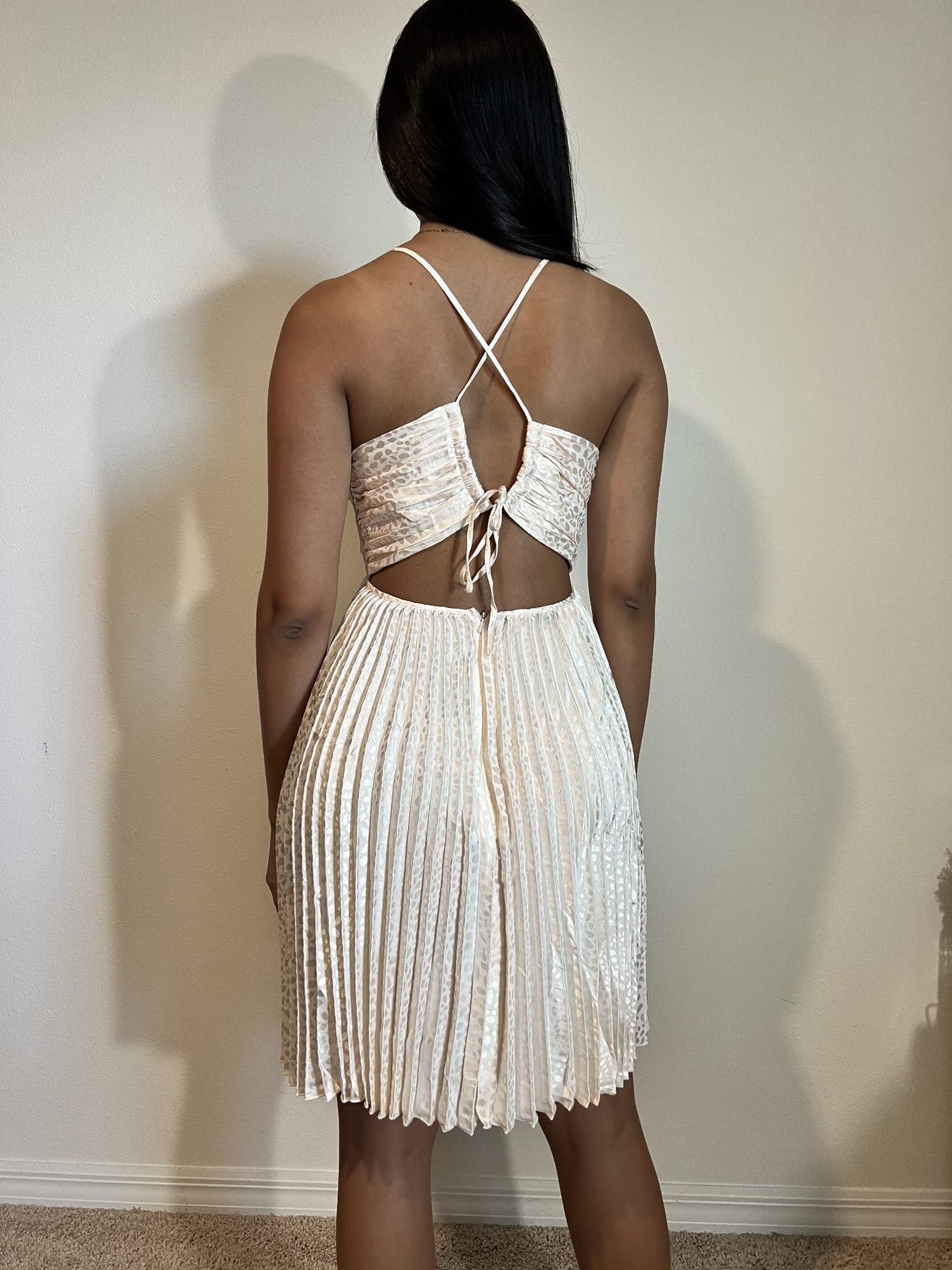 Minivestido color marfil