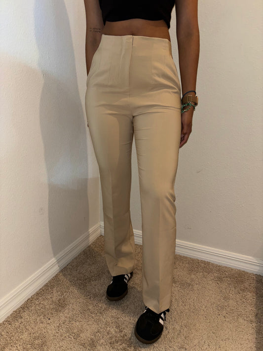 Pantalones largos lisos de color caqui
