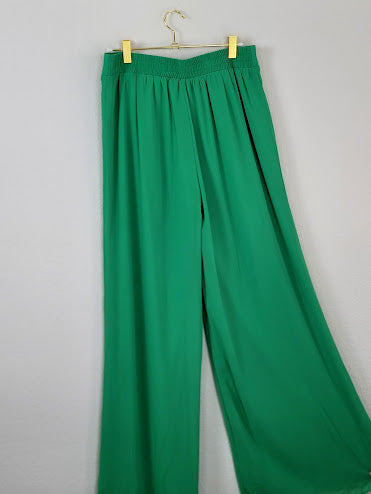 Pantalones anchos verdes